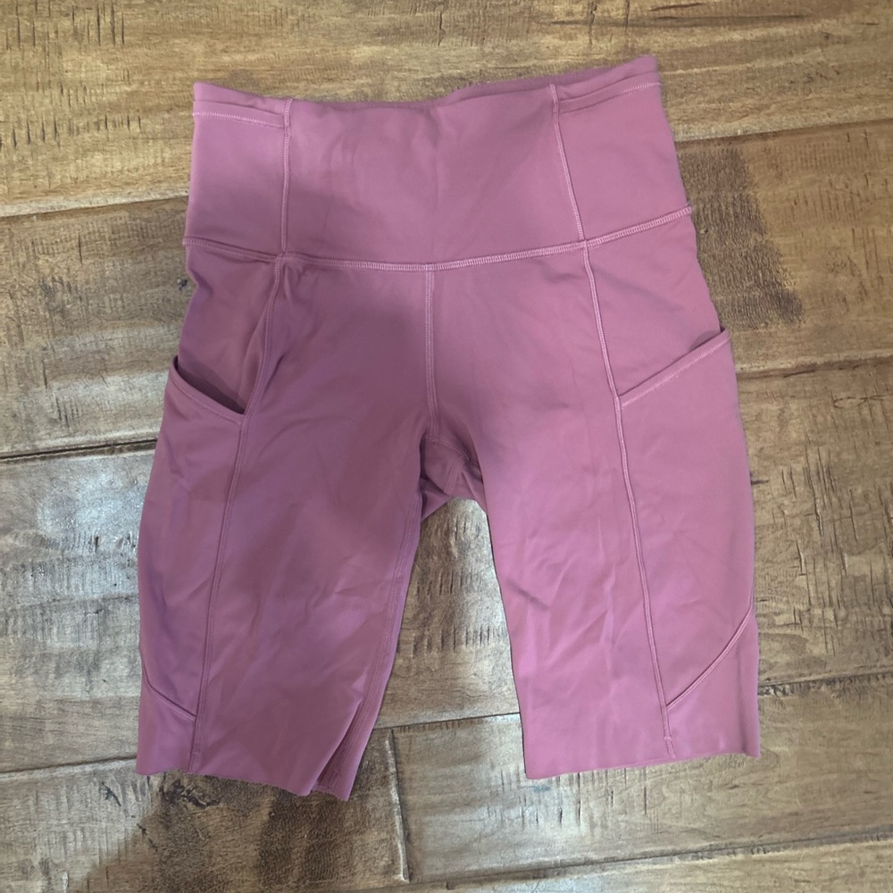 Lululemon Women's Pink Shorts